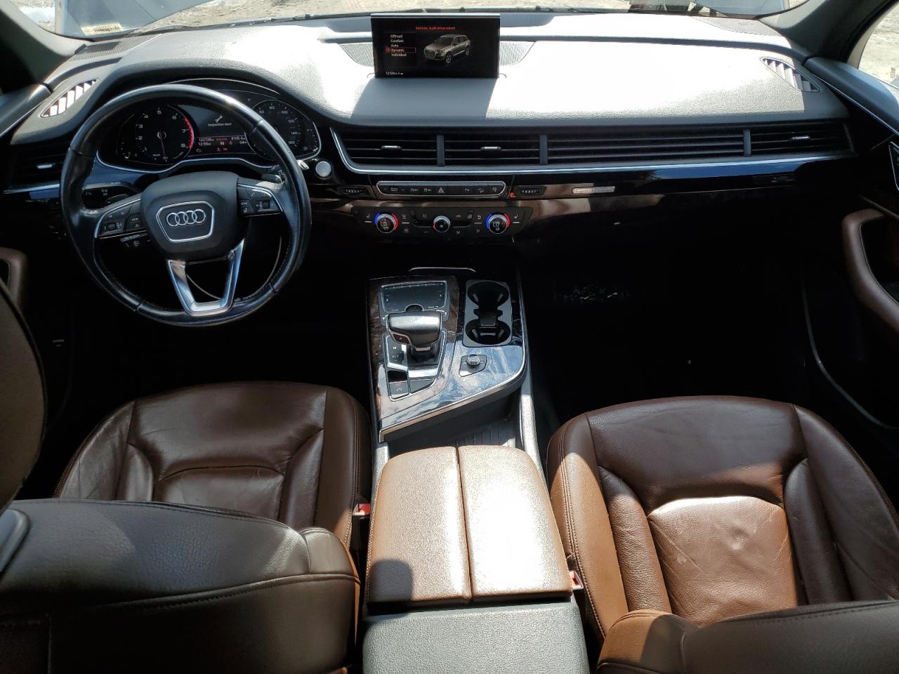 2017 Audi Q7 Premium Plus VIN: WA1LAAF77HD005537 Lot: 89502655