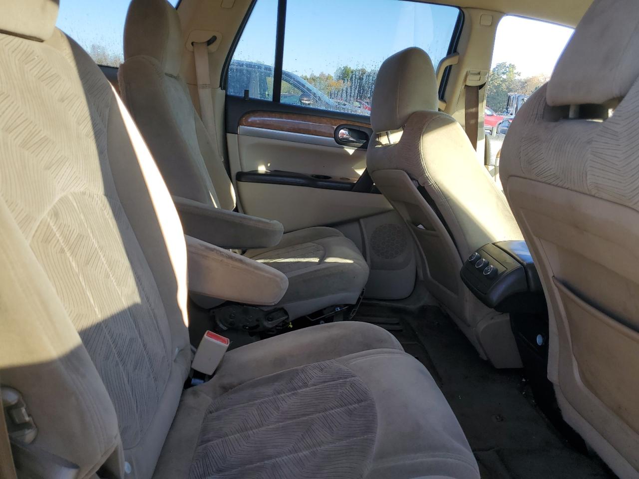 2011 Buick Enclave Cx VIN: 5GAKRAED9BJ321596 Lot: 82732705