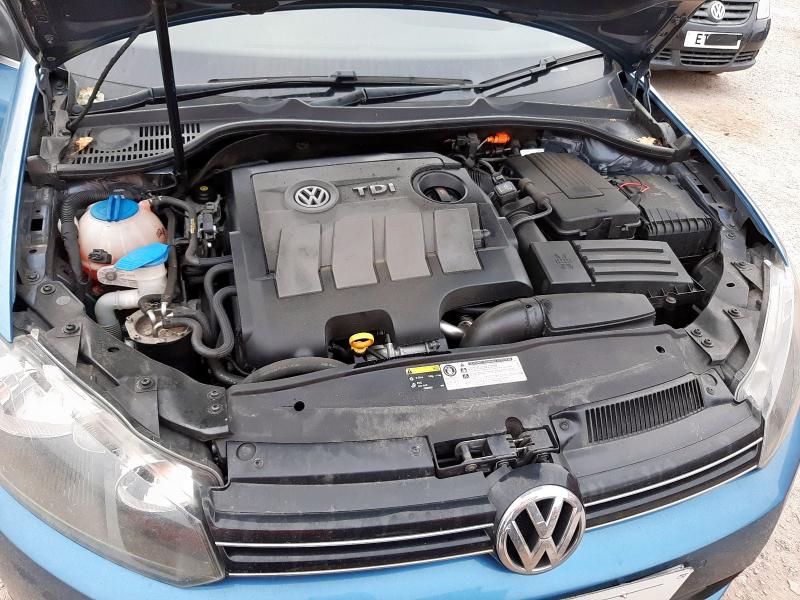 2014 VOLKSWAGEN GOLF SE BLUEMOTION TECH T 