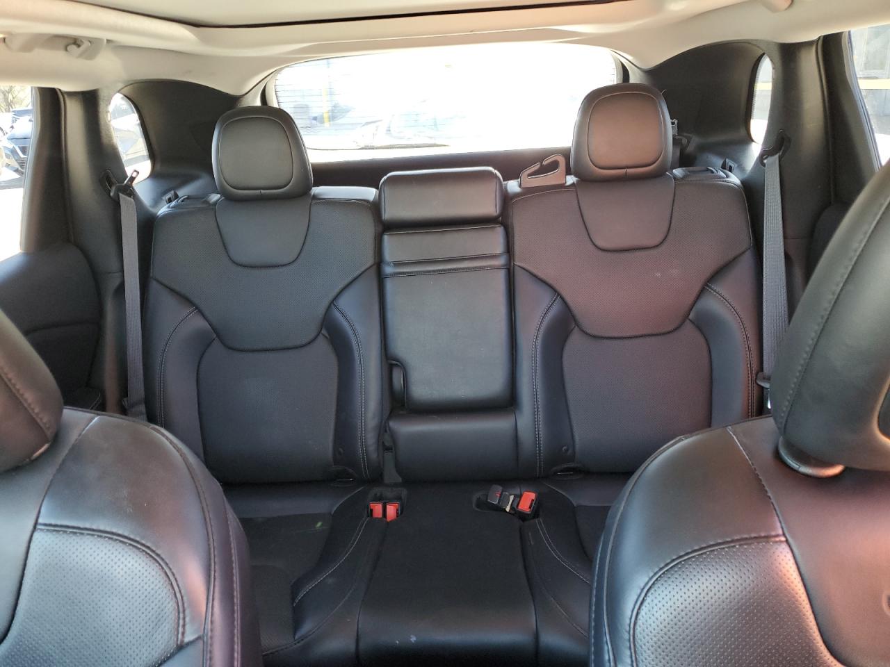 2019 Jeep Cherokee Limited VIN: 1C4PJMDX8KD230858 Lot: 90728155