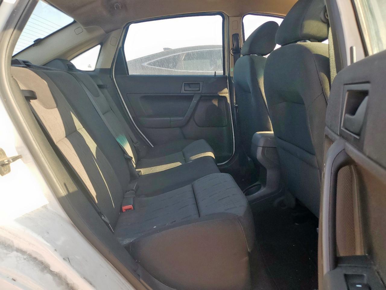 2008 Ford Focus Se VIN: 1FAHP35N48W198682 Lot: 71722275