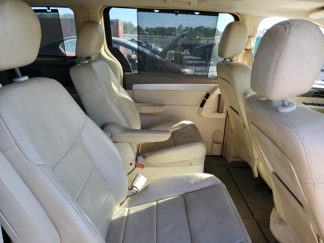 2010 Volkswagen Routan Sel VIN: 2V4RW5DX8AR246236 Lot: 89458435