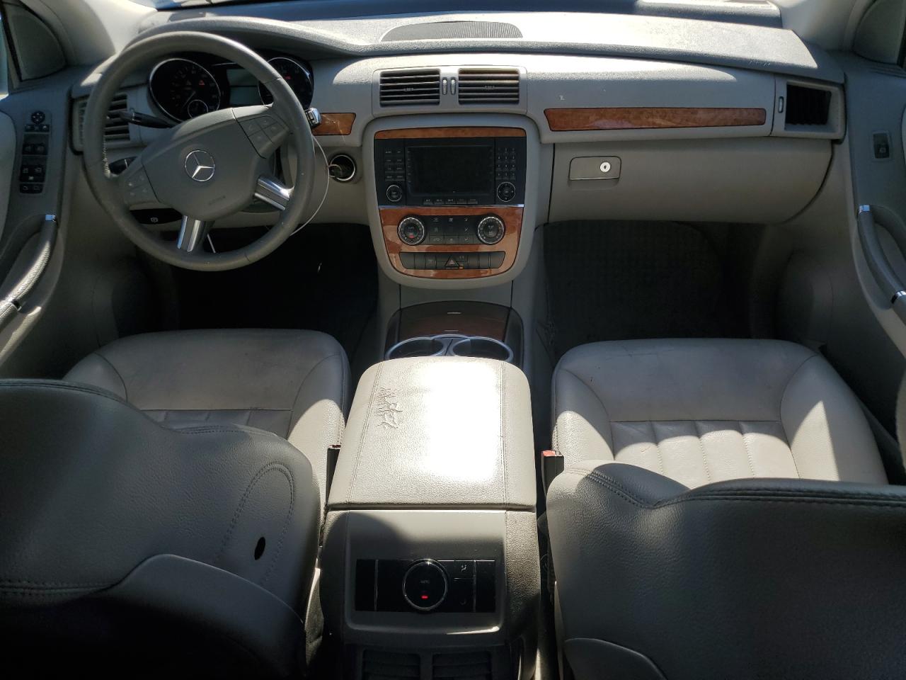 2006 Mercedes-Benz R 350 VIN: 4JGCB65E16A009352 Lot: 87258705