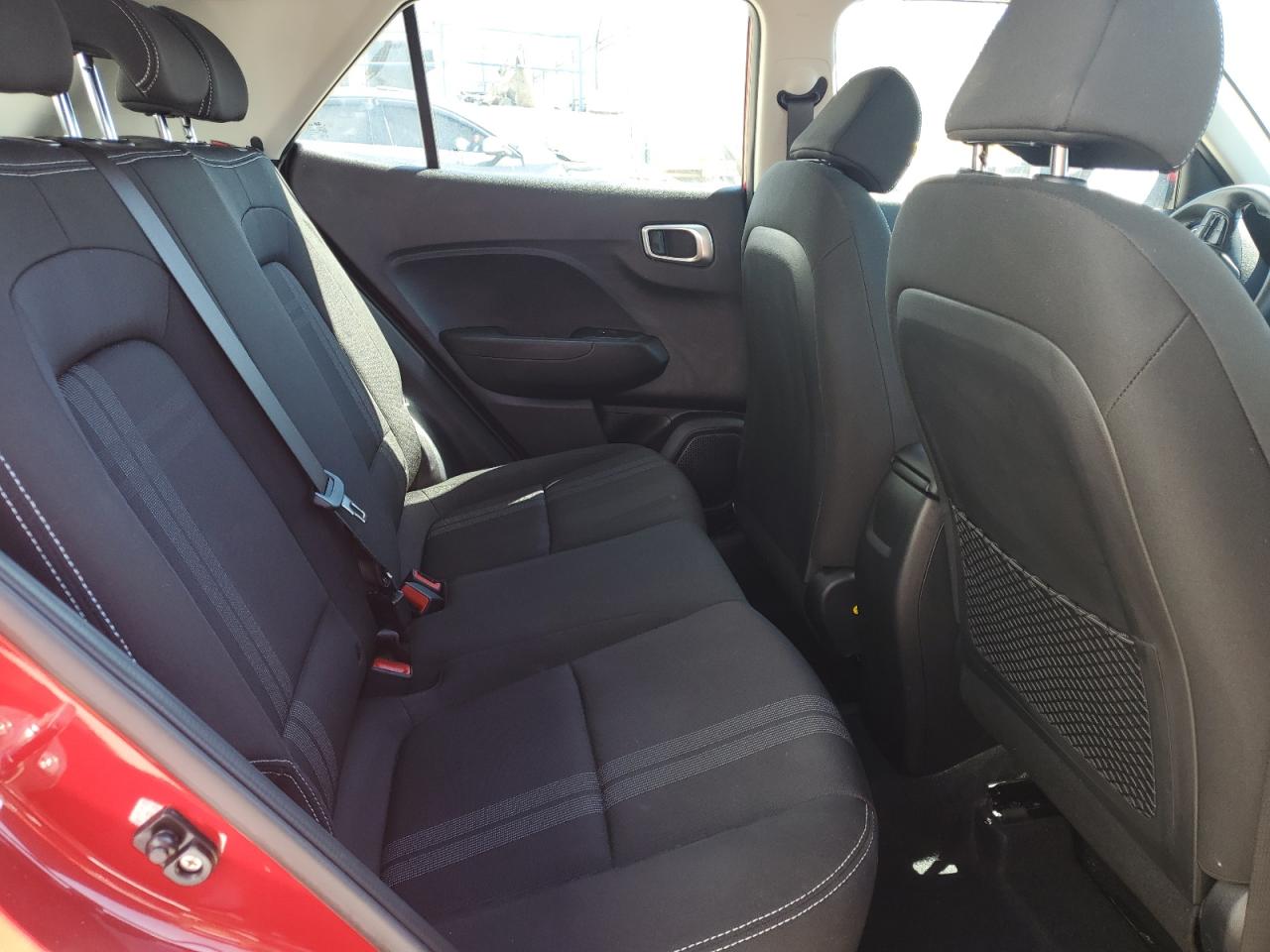 2021 Hyundai Venue Sel VIN: KMHRC8A35MU126242 Lot: 84901925