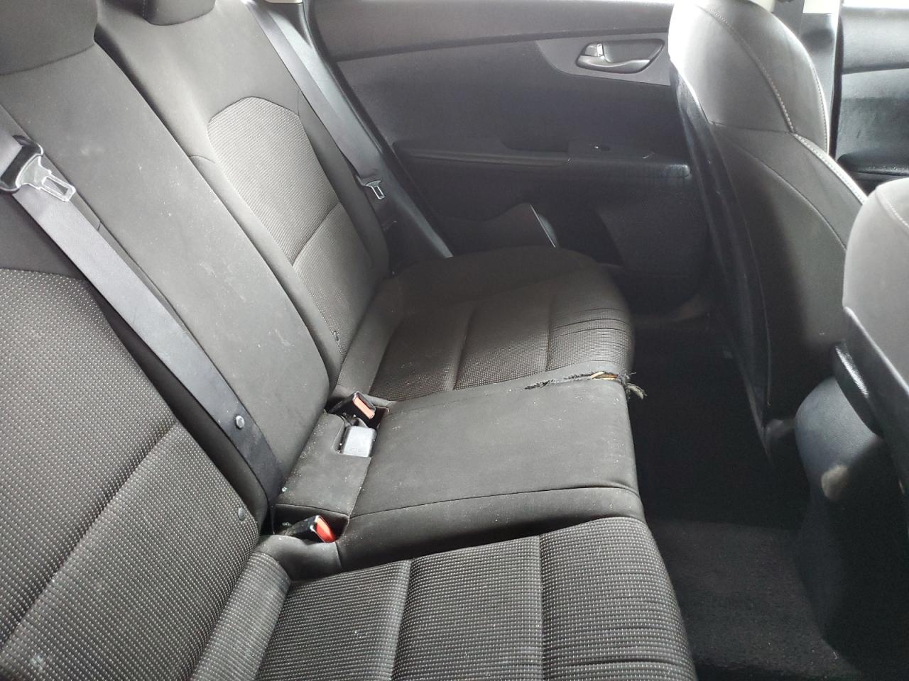 2020 Kia Forte Fe VIN: 3KPF24AD9LE194925 Lot: 90296355