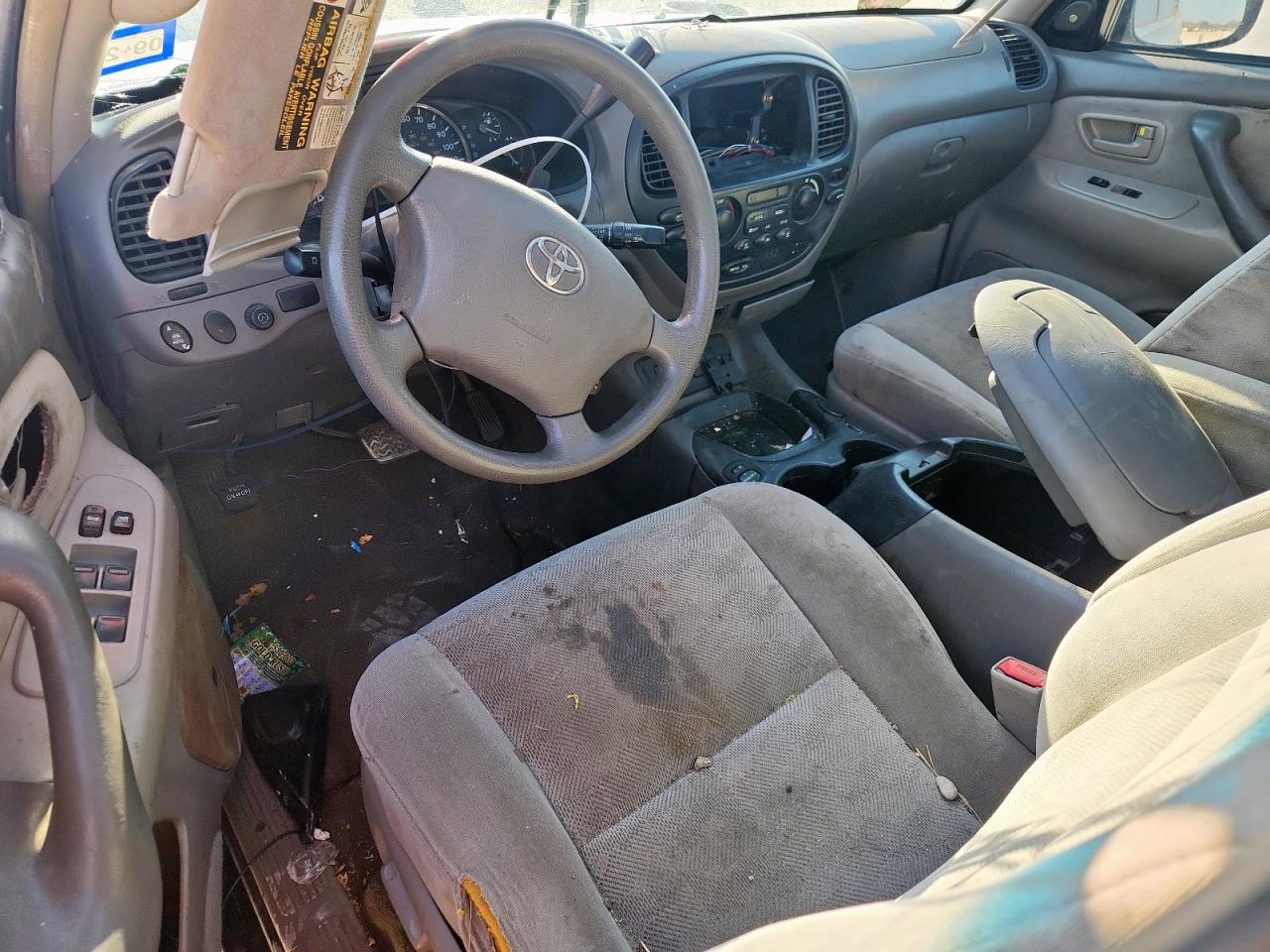 2005 Toyota Sequoia Sr5 VIN: 5TDBT44A15S233612 Lot: 86122475
