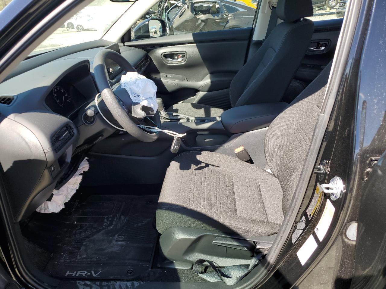 2025 Honda Hr-V Lx VIN: 3CZRZ2H35SM793149 Lot: 81964845