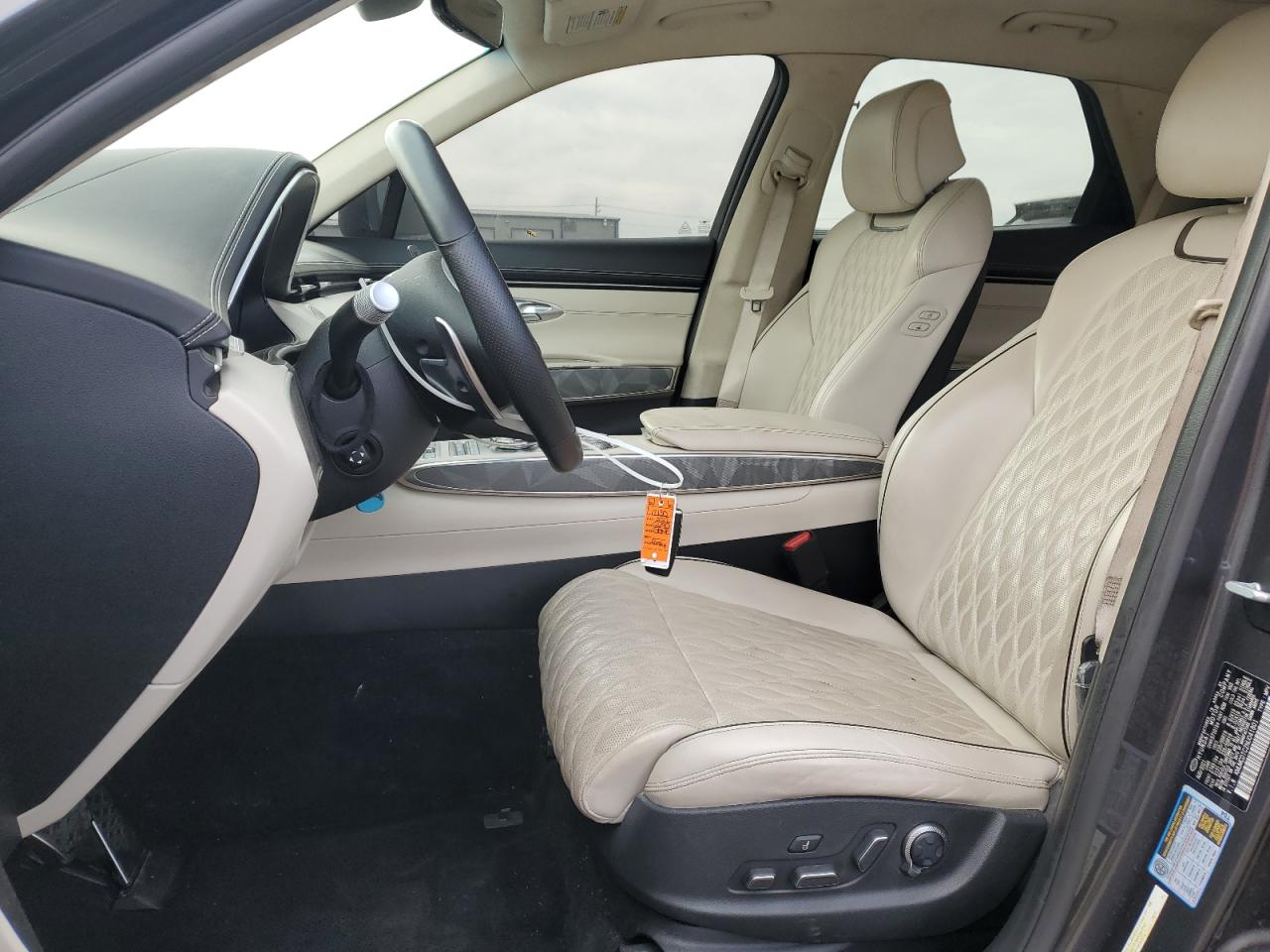 2022 Genesis Gv70 Base VIN: KMUMCDTC2NU041801 Lot: 82733895