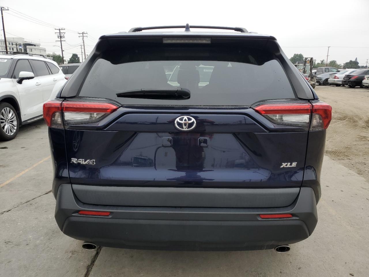 2022 Toyota Rav4 Xle VIN: 2T3W1RFV1NW221026 Lot: 85761515