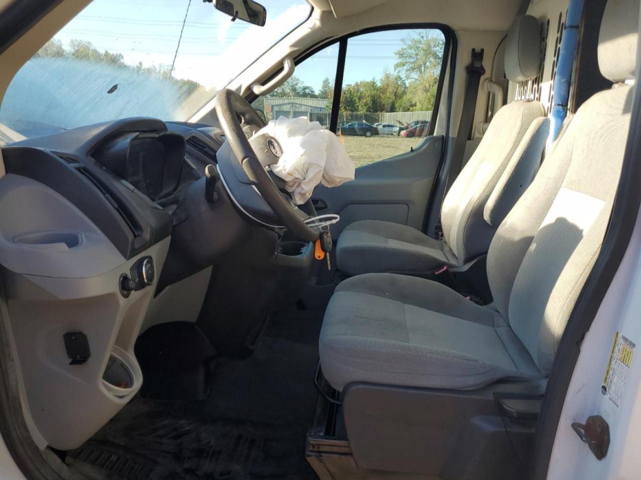 2015 Ford Transit T-250 VIN: 1FTNR1ZM2FKB20094 Lot: 86988635