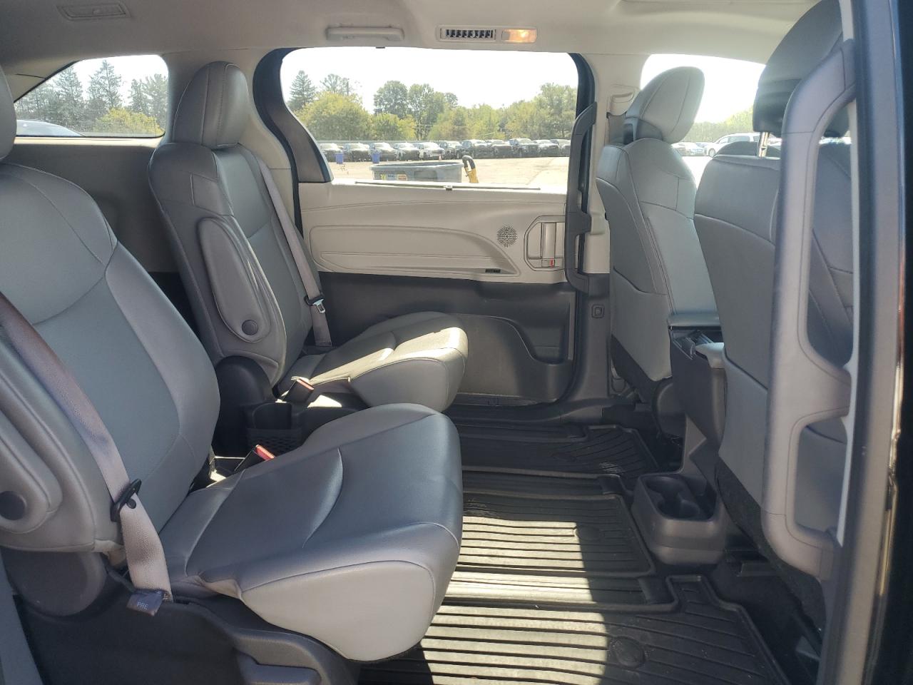 2022 Toyota Sienna Xle VIN: 5TDYSKFC8NS068092 Lot: 85289455