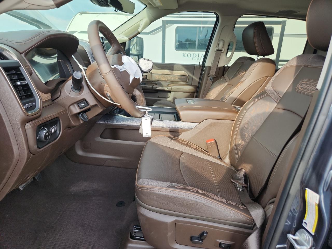 2025 Ram 3500 Limited VIN: 3C63RRRL2SG571029 Lot: 86081905