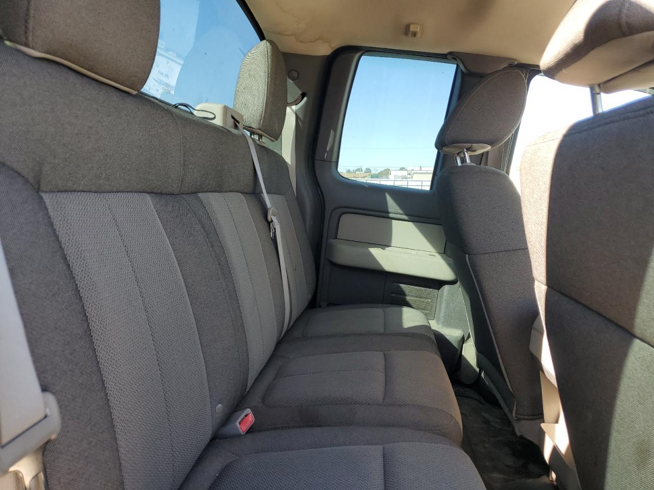 2010 Ford F150 Super Cab VIN: 1FTEX1EWXAKB69663 Lot: 85743725