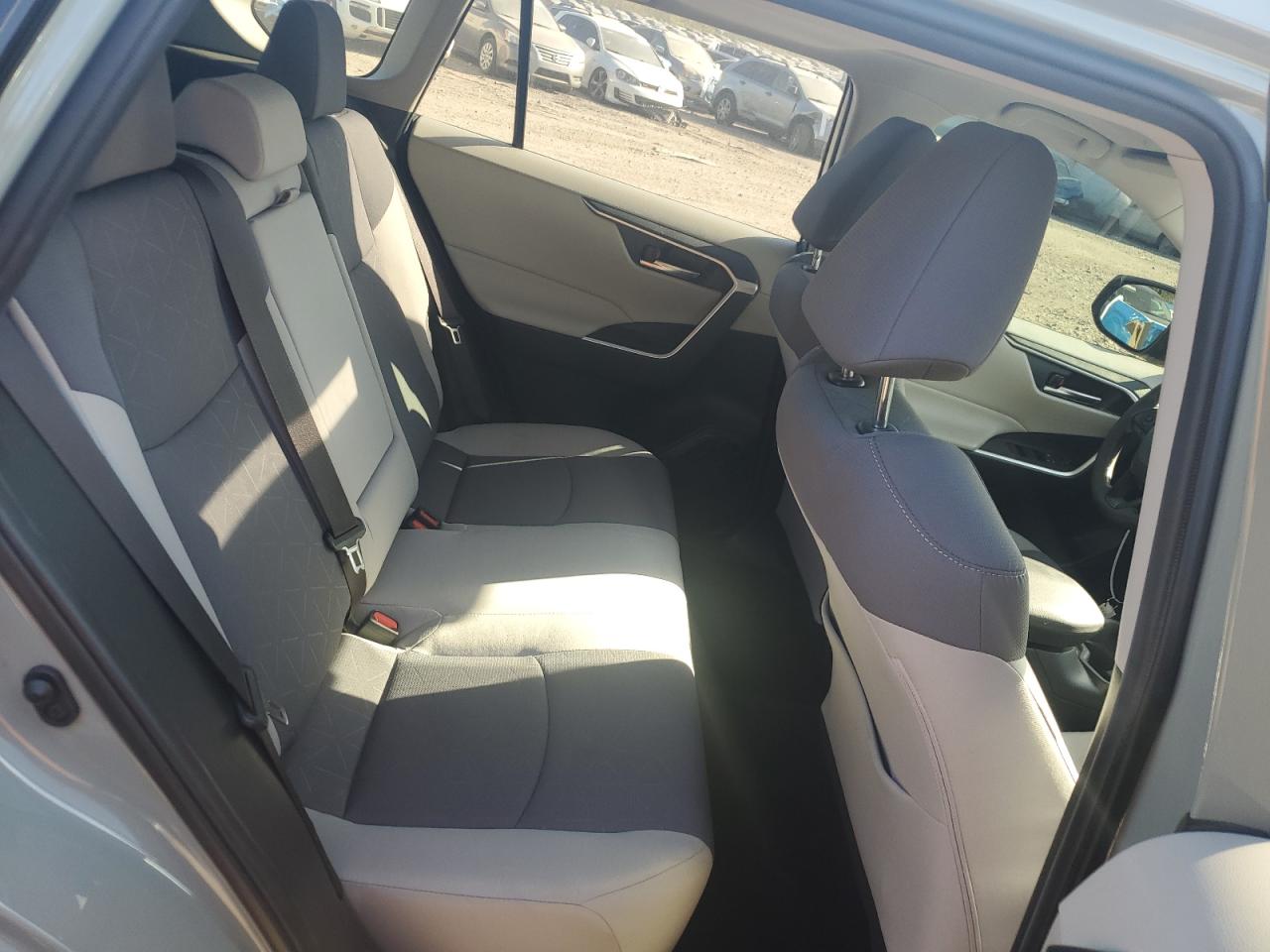 2019 Toyota Rav4 Xle VIN: JTMP1RFV0KD029903 Lot: 84955065