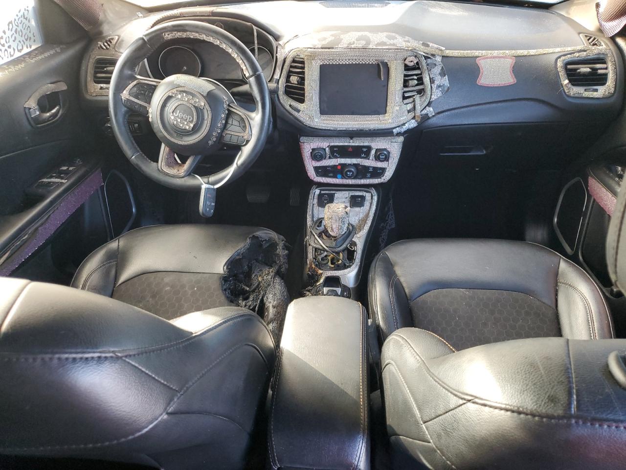 2018 Jeep Compass Latitude VIN: 3C4NJCBB6JT285925 Lot: 82491835