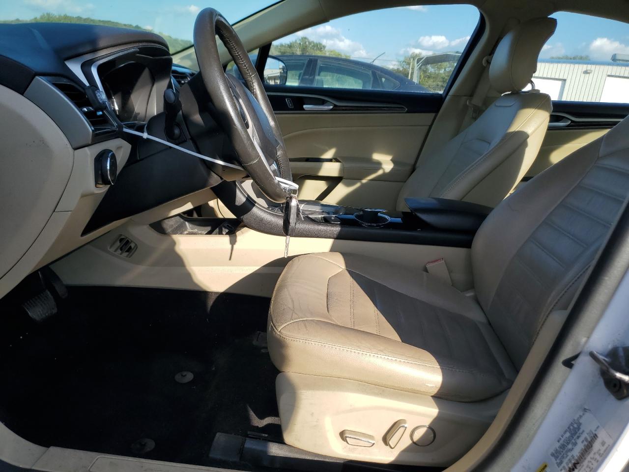 2014 Ford Fusion Se VIN: 1FA6P0HD8E5368357 Lot: 82231465