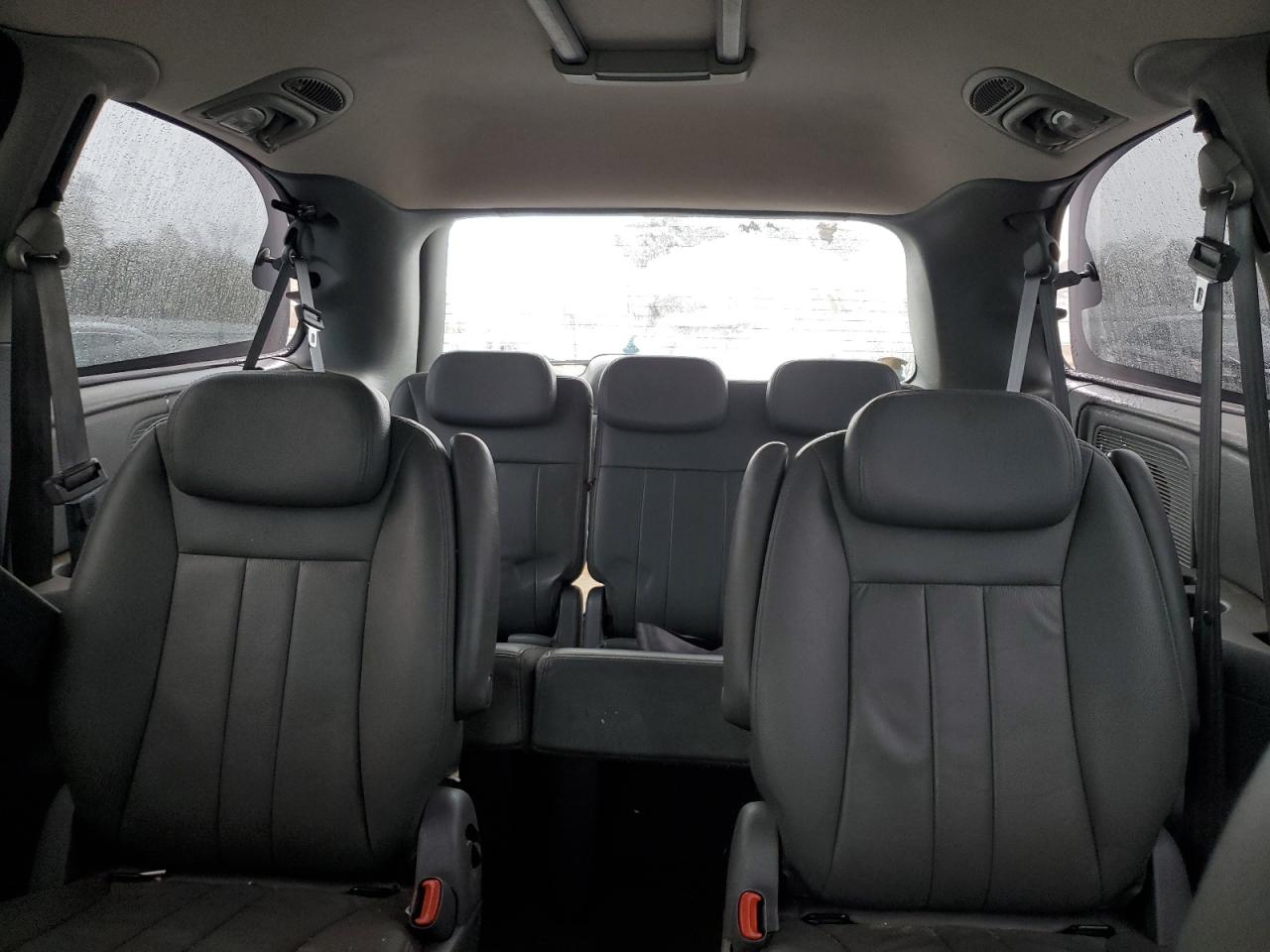 2005 Chrysler Town & Country Touring VIN: 2C4GP54L25R202444 Lot: 90518275