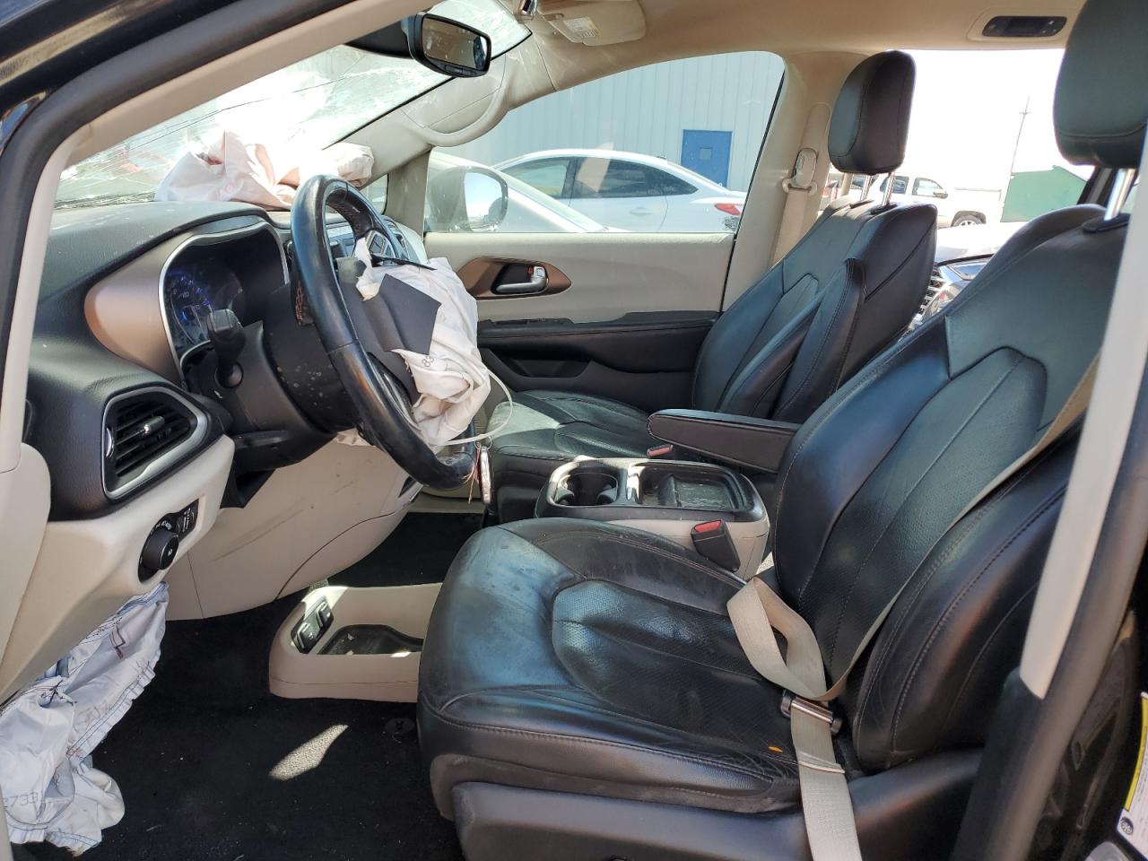 2019 Chrysler Pacifica Touring L VIN: 2C4RC1BG7KR651486 Lot: 83827225