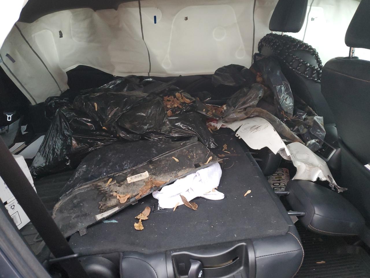 2018 Toyota Highlander Se VIN: 5TDJZRFH8JS846015 Lot: 82750395