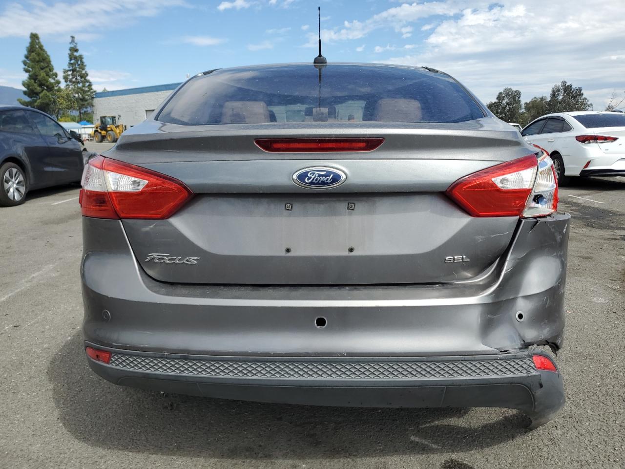 2012 Ford Focus Sel VIN: 1FAHP3H21CL362496 Lot: 85884135