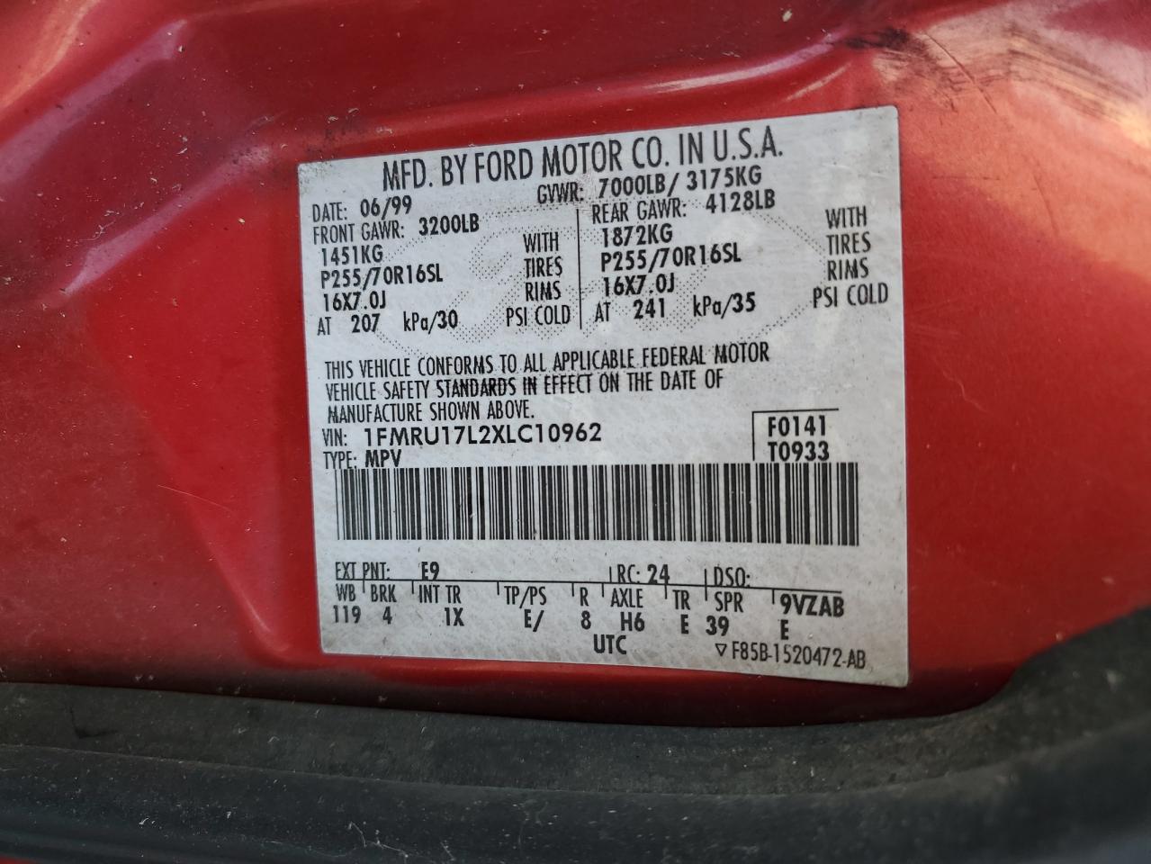 1999 Ford Expedition VIN: 1FMRU17L2XLC10962 Lot: 85842155