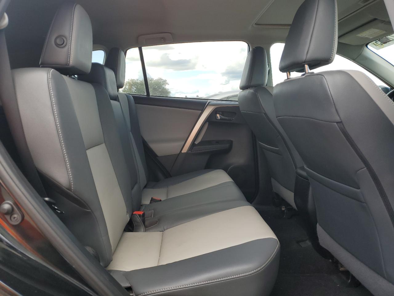 2015 Toyota Rav4 Limited VIN: 2T3DFREV7FW232575 Lot: 86622425