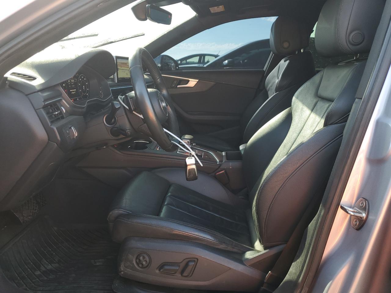 2019 Audi A4 Premium Plus VIN: WAUENAF45KA018964 Lot: 89558715