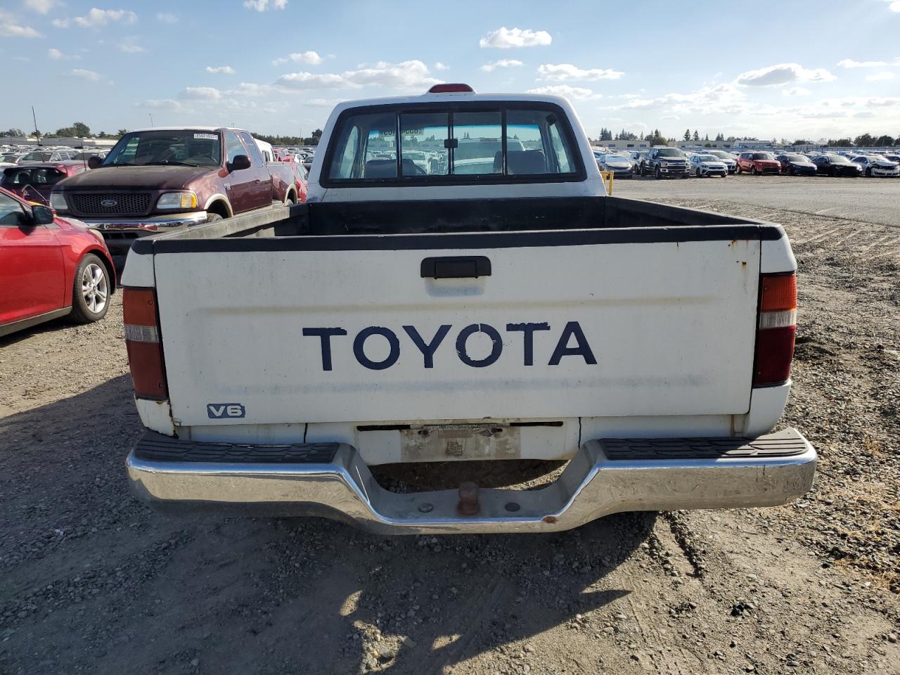 1994 Toyota Pickup 1/2 Ton Extra Long Wheelbase Dx VIN: 4TAVN13D4RZ213310 Lot: 85549465