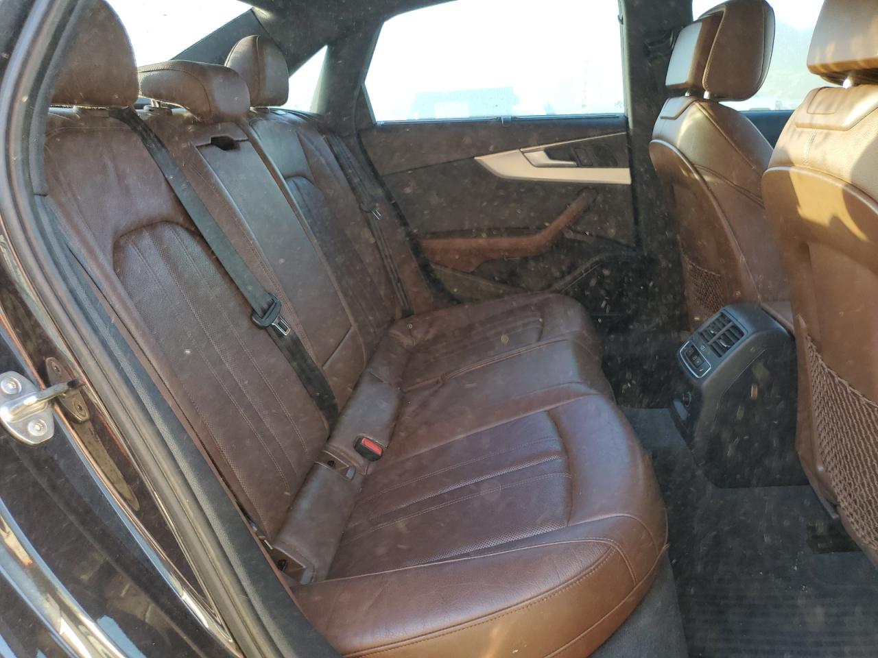 2017 Audi A4 Prestige VIN: WAUFNAF40HN036889 Lot: 85289015