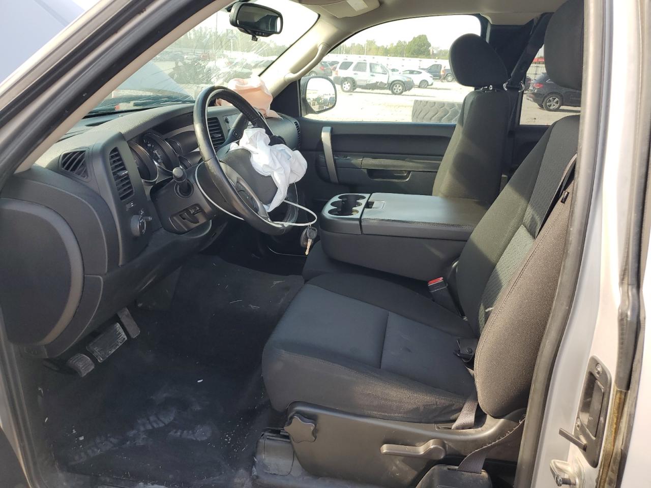 2010 Chevrolet Silverado K1500 Lt VIN: 1GCSKSE32AZ173100 Lot: 84477555