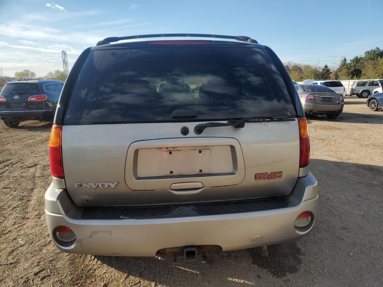 2003 GMC Envoy VIN: 1GKDT13S732115557 Lot: 89726025