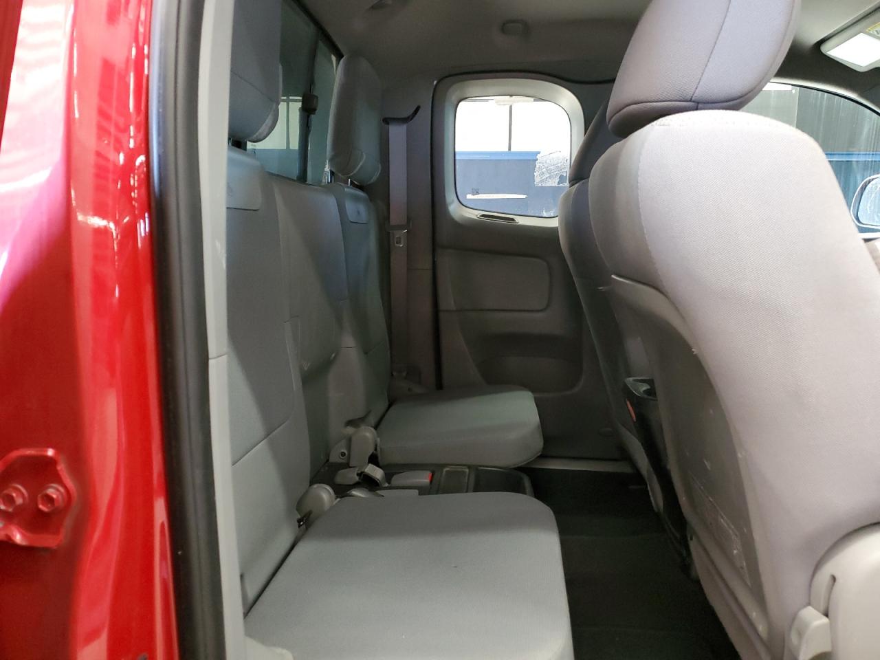 2015 Toyota Tacoma Access Cab VIN: 5TFUX4ENXFX039686 Lot: 85074495