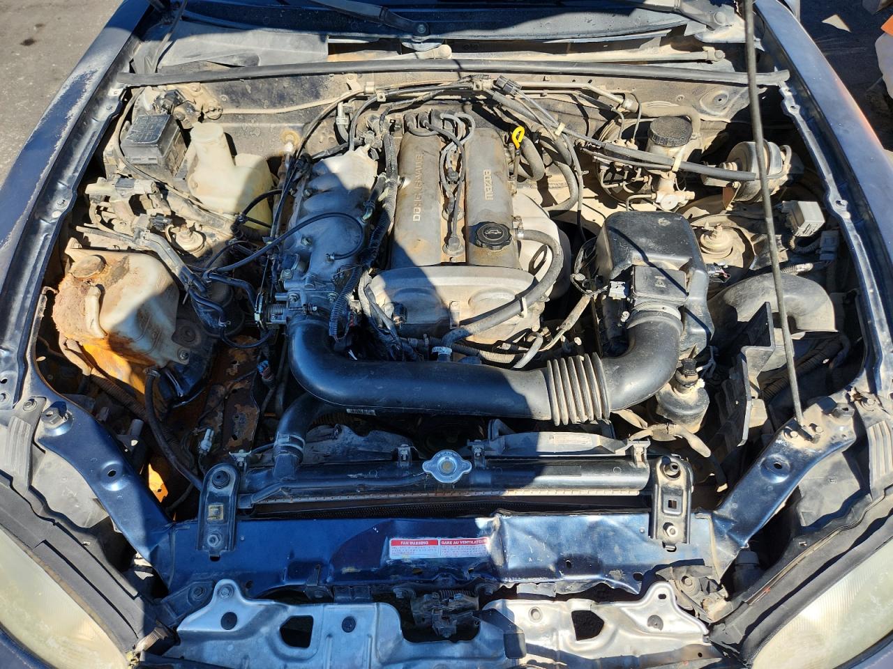 2000 Mazda Mx-5 Miata Base VIN: JM1NB3537Y0155614 Lot: 91103565