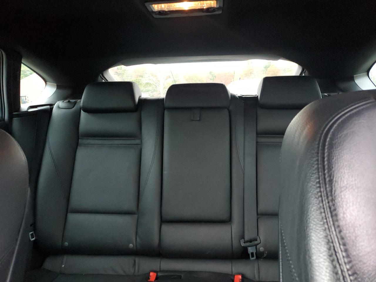 Фото: 5UXFG2C51CL780990