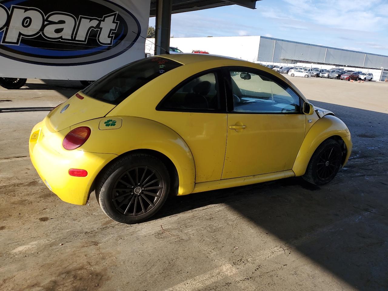 2002 Volkswagen New Beetle Gls yellow null gas 3VWCK21C62M439017 photo #4