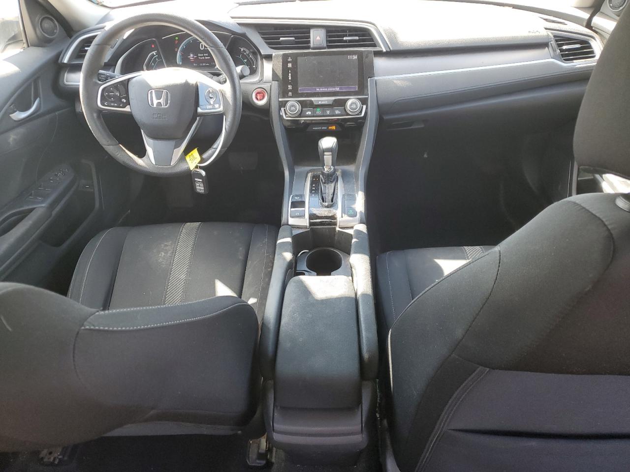 2017 Honda Civic Ex VIN: 19XFC2F7XHE046620 Lot: 89890575