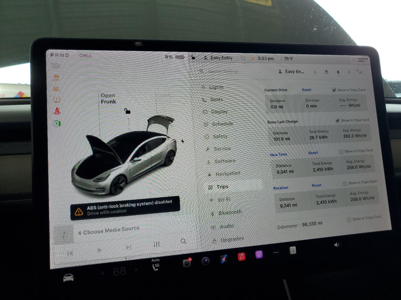 2018 Tesla Model 3 VIN: 5YJ3E1EA4JF043975 Lot: 85164515