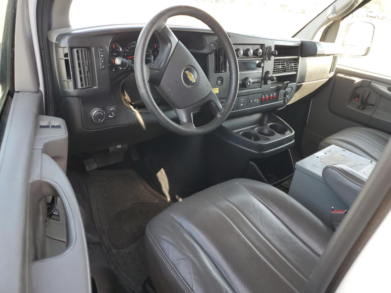 2015 Chevrolet Express G2500 VIN: 1GCWGFCF9F1221592 Lot: 85708025