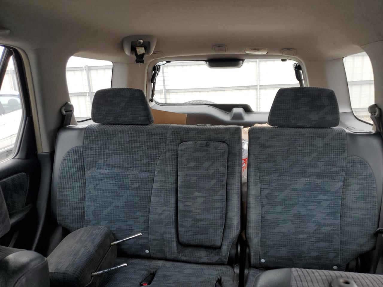 2004 Honda Cr-V Lx VIN: SHSRD68444U203818 Lot: 85697575