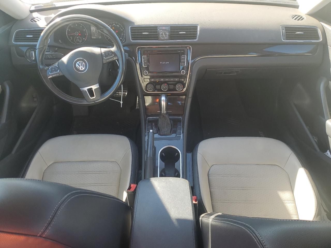 2015 Volkswagen Passat Se VIN: 1VWBT7A32FC036780 Lot: 70653285