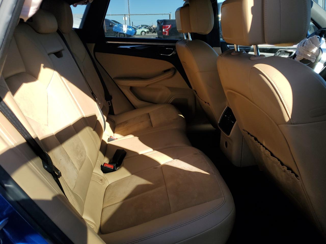 2018 Porsche Macan VIN: WP1AA2A55JLB08460 Lot: 84914845