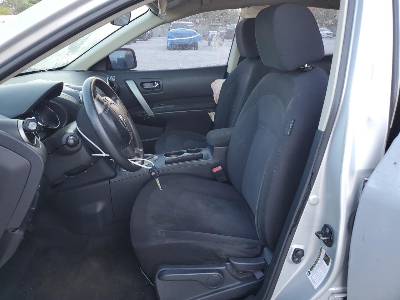 2011 Nissan Rogue S VIN: JN8AS5MV1BW277570 Lot: 90123425