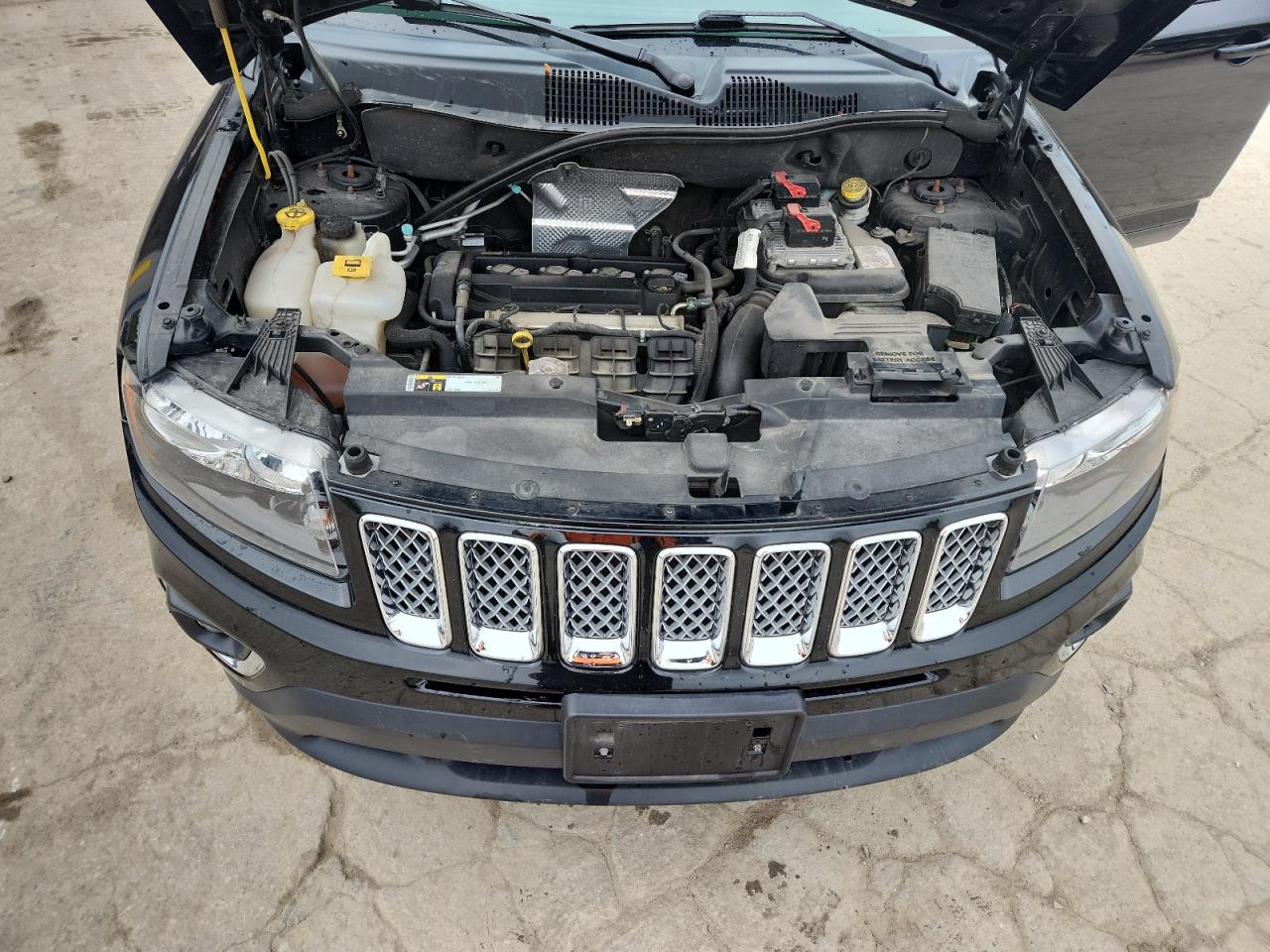 2014 Jeep Compass Latitude VIN: 1C4NJCEA7ED888977 Lot: 85907645