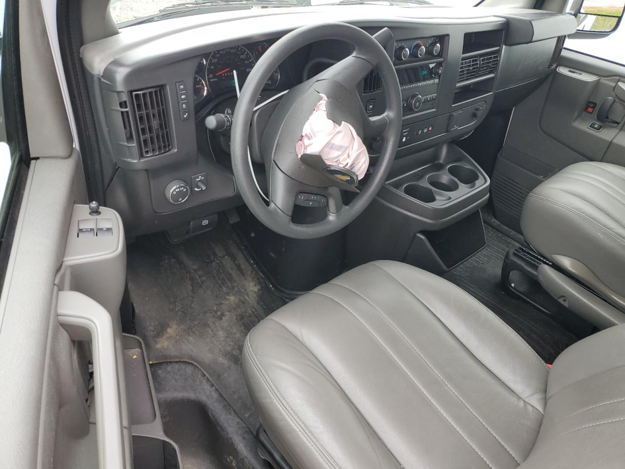 2025 Chevrolet Express Utility / Service Van VIN: 1GB0GRF79S1122264 Lot: 86175615