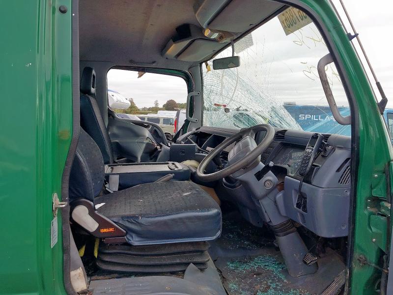2010 MITSUBISHI FUSO CANTER 3C13-30 MWB 