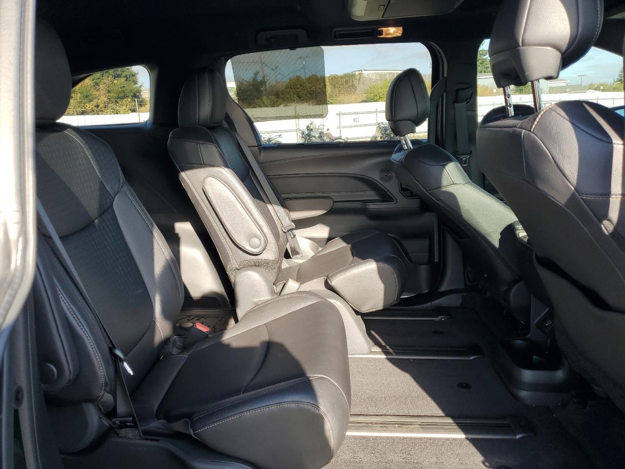 2025 Toyota Sienna Xse VIN: 5TDCSKFC7SS180081 Lot: 85783115