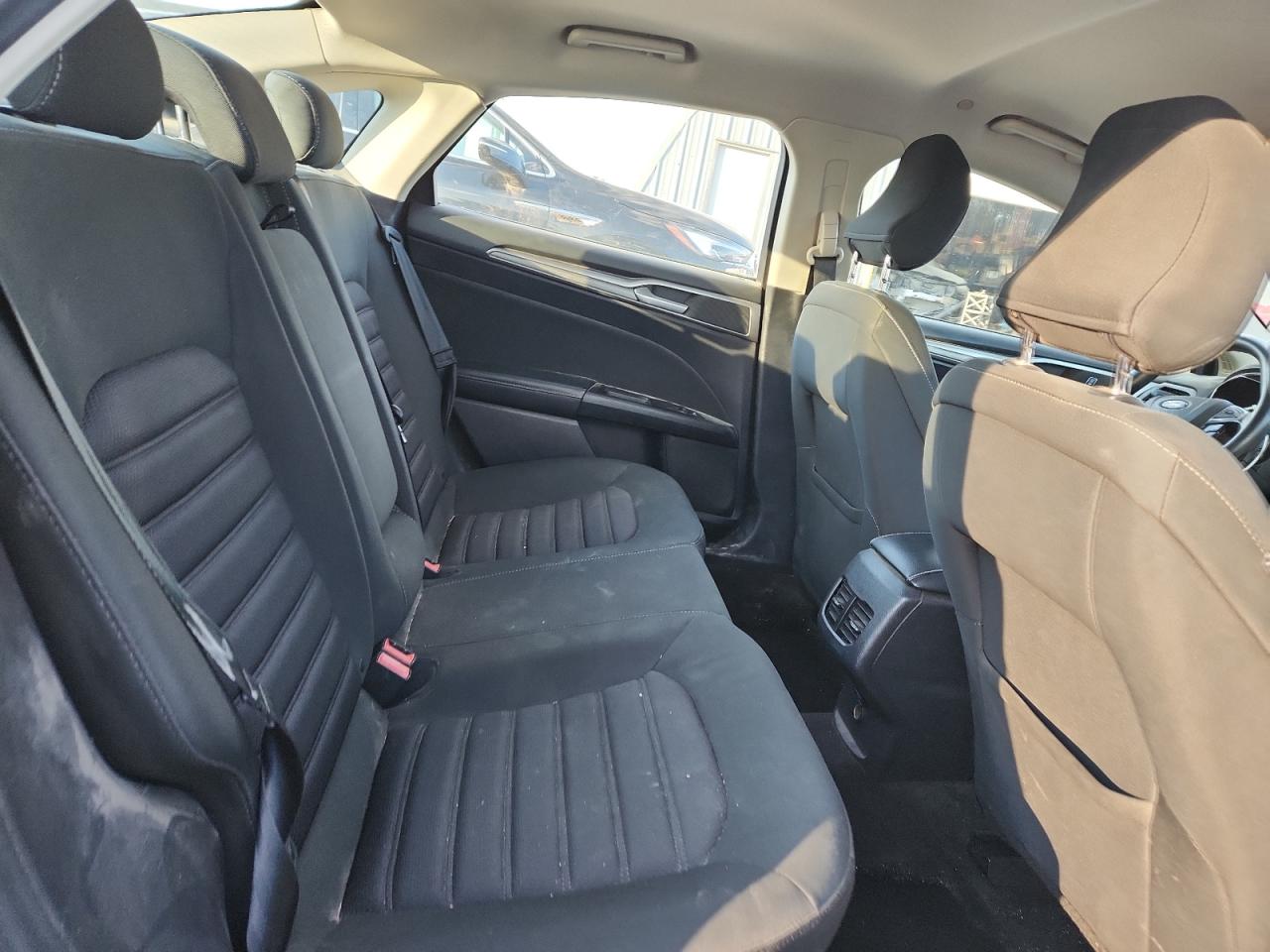 2017 Ford Fusion Se Hybrid VIN: 3FA6P0LUXHR380731 Lot: 90666015