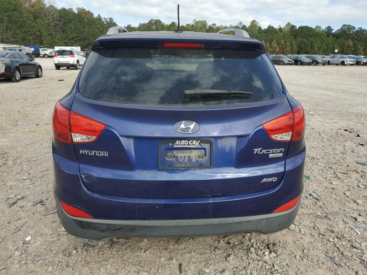 2011 Hyundai Tucson Gls VIN: KM8JUCAC0BU255936 Lot: 85862955