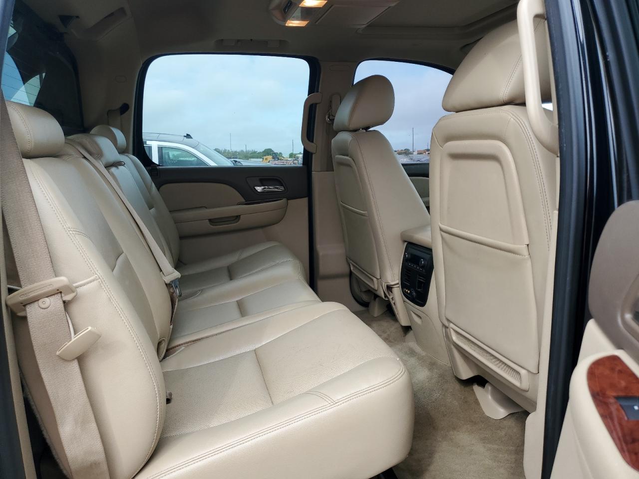 2013 Chevrolet Avalanche Ltz VIN: 3GNMCGE04DG350489 Lot: 82226825