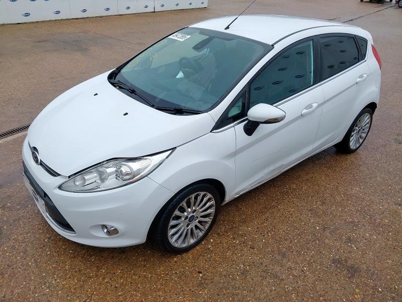 2011 FORD FIESTA TITANIUM 